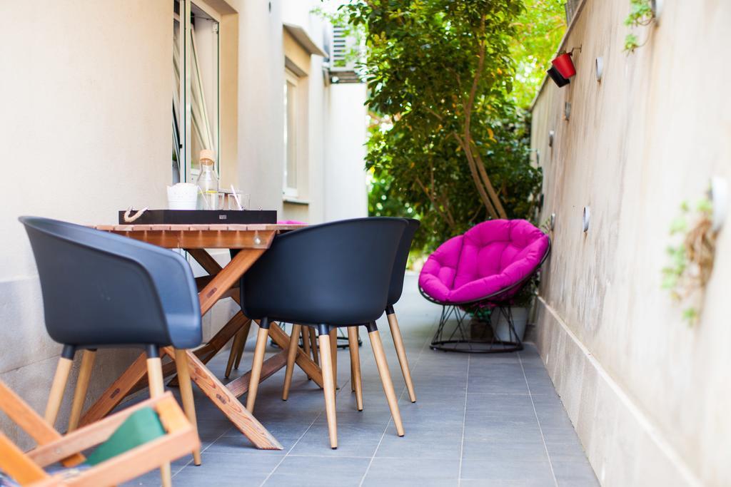 Apartments Zambarlin Komiža Екстериор снимка