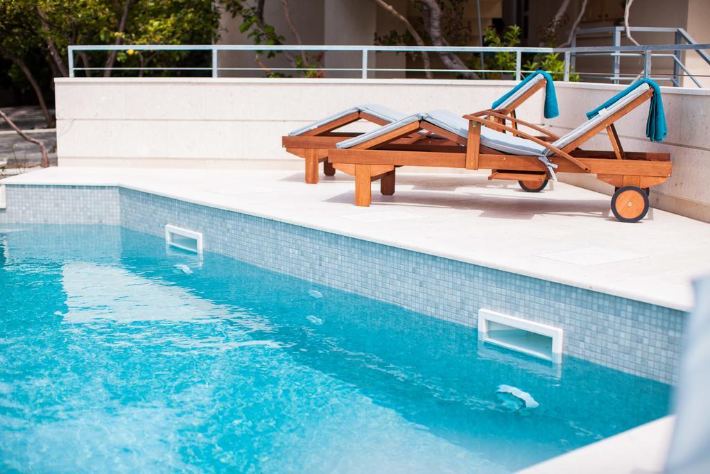Apartments Zambarlin Komiža Екстериор снимка