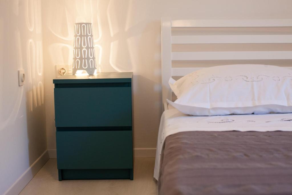 Apartments Zambarlin Komiža Стая снимка